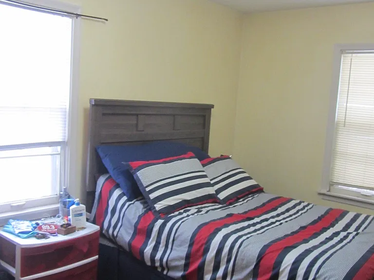 2398 Carter Ave — Photo 10