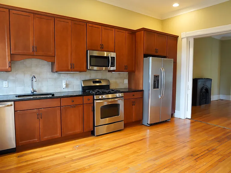 192 Western Ave #2 — Photo 8