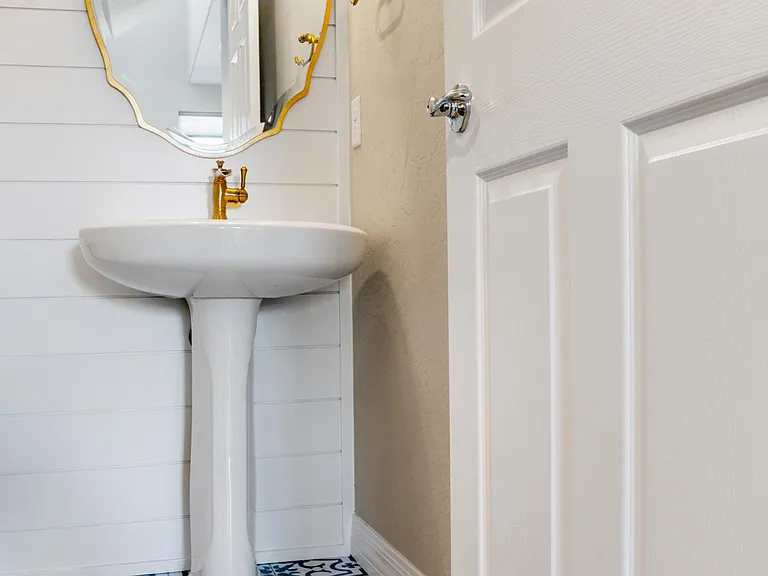 1196 N Waterside Dr — Photo 10