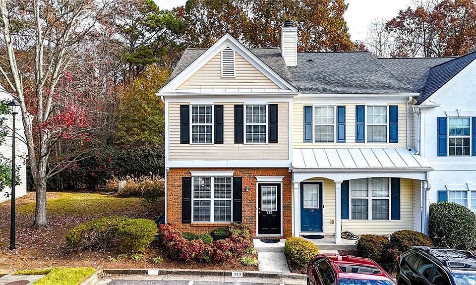 1st image of 222 Buckland Dr