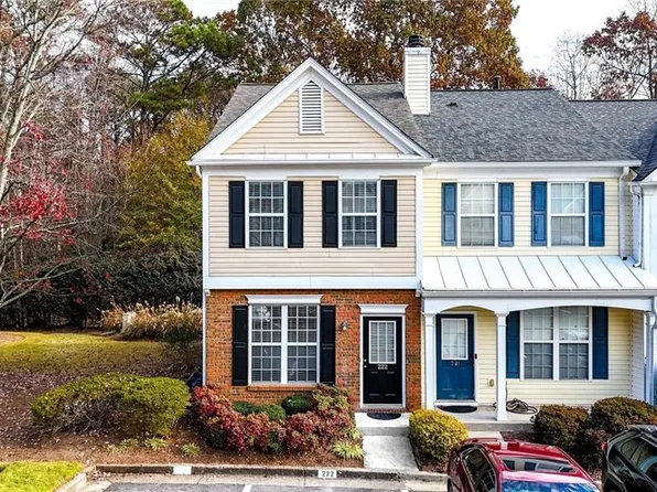 222 Buckland Dr, Alpharetta, GA 30022
