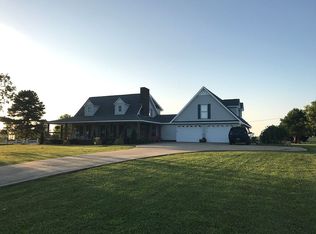 170 Gene Burns Rd, Boaz, AL 35956