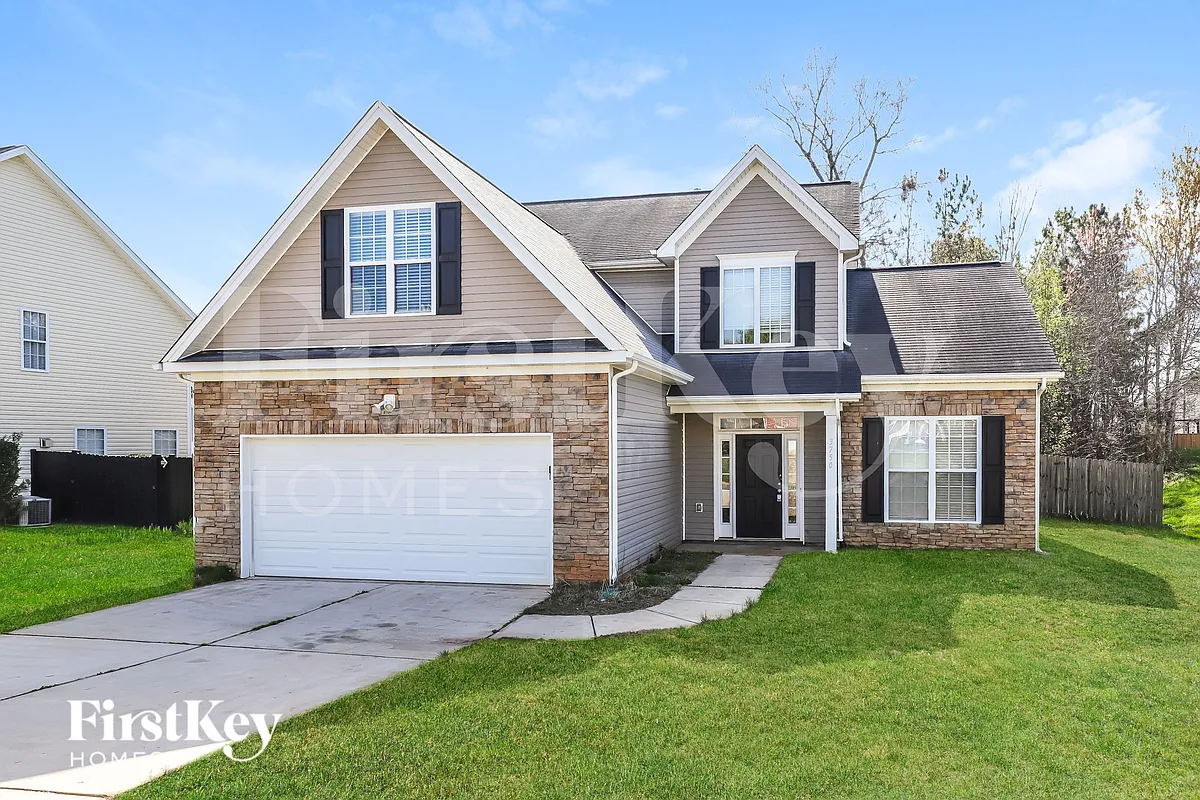 Building Photo - 3750 Wharton Dr