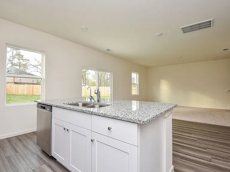 3603 Admiralty Dr — Photo 13
