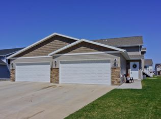 6161 60th Ave S, Fargo, ND 58104