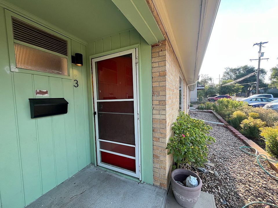 Front entry (screen door to be replaced and paint to be touched up)