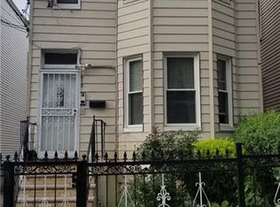 655 E 227th St, Bronx, NY 10466