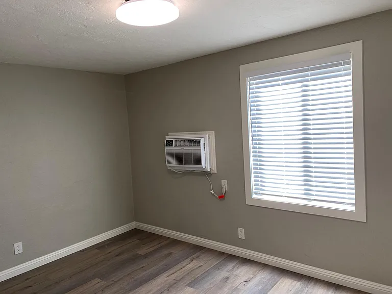 111 S Magnolia Ave — Photo 7