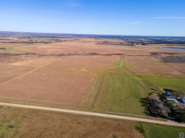 2000 Road D, Emporia, KS 66801