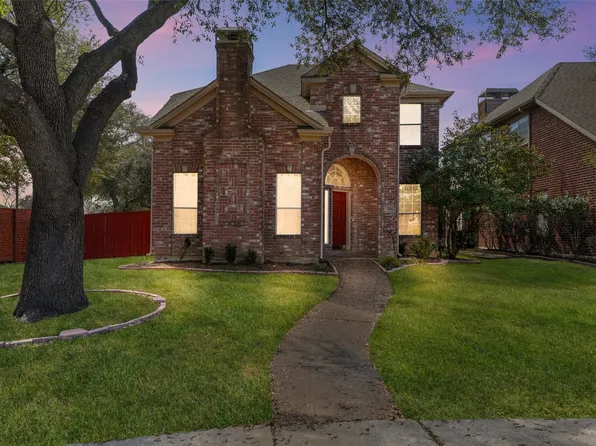 300 Cosbie Dr, Irving, TX 75063