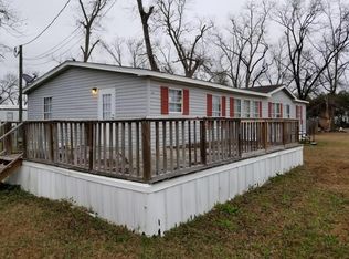 103 Hammond St, Enigma, GA 31749