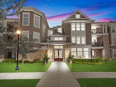 8 E Kennedy Ln UNIT 102, Hinsdale, IL, 60521