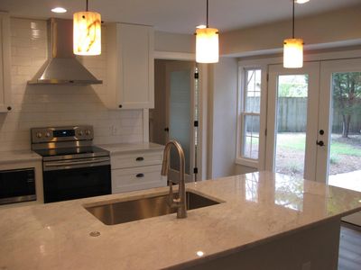 827 Canary Dr, Charleston, SC, 29414