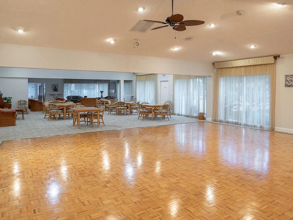 1st image of 8770 Belle Aire Drive #212