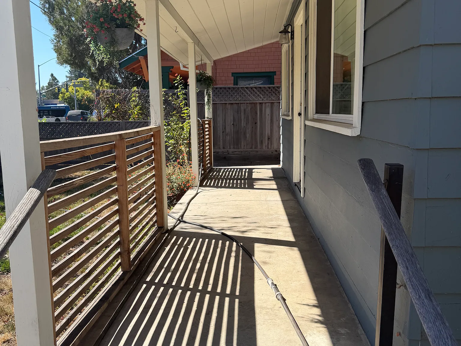 3 bed, 1050 sqft, $2,750 — Photo 2