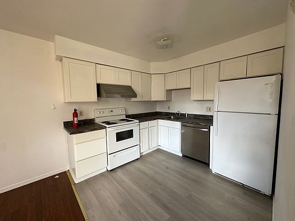 4th image of 2734 Evergreen Ct Unit 2734