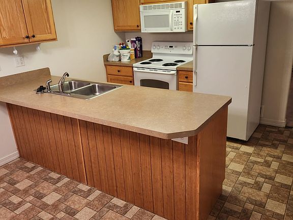4th image of 1651 N Stevens Dr #B