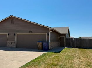 5269 N Cypress Cir, Wichita, KS 67226
