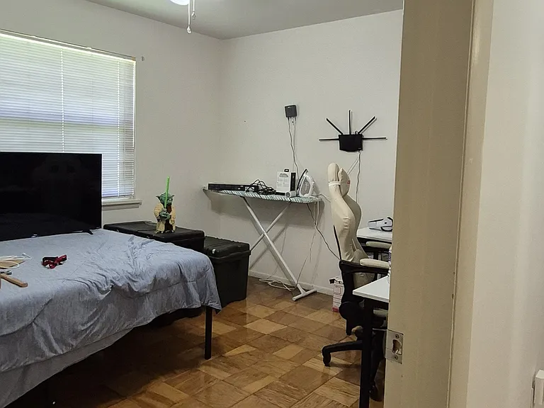 396 Andrew Dr — Photo 27