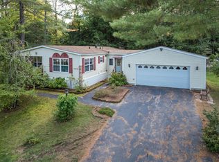 29 Murray Dr, Rochester, NH 03868