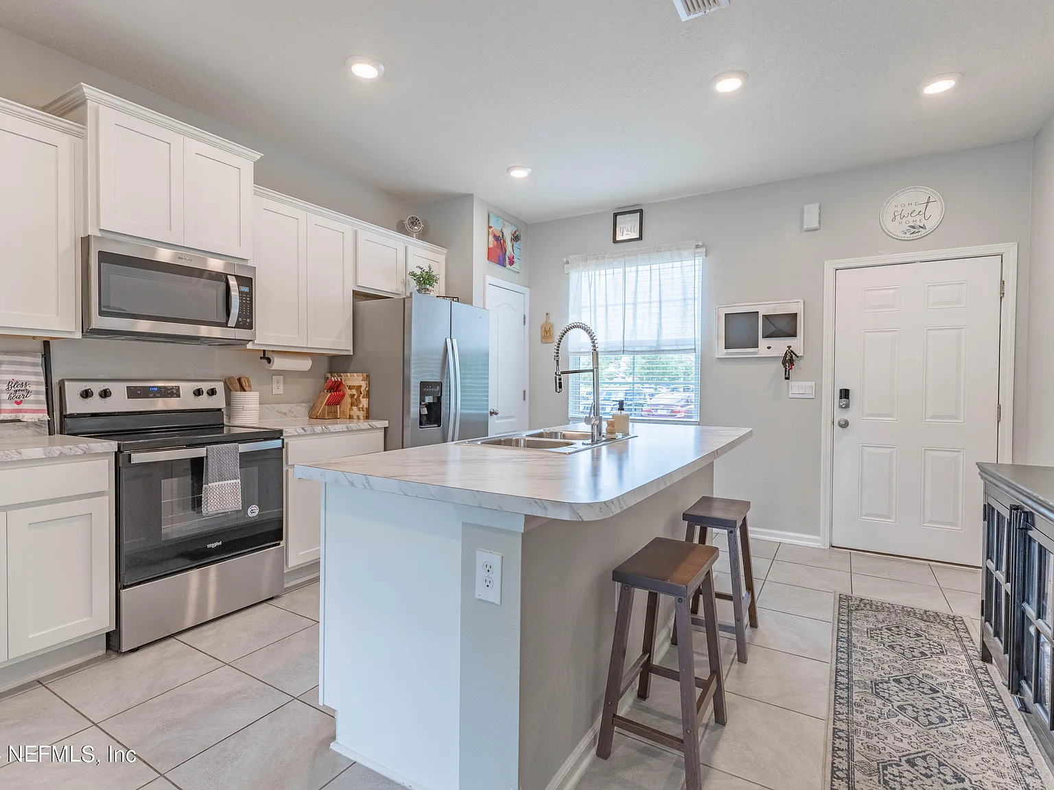 2 bed, 2.5 bath, 1110 sqft, $1,595 — Photo 4