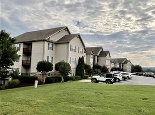 1133 Harts Ridge Dr, Seneca, SC 29678