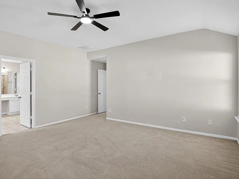 4938 Yearling Ridge Ct — Photo 13