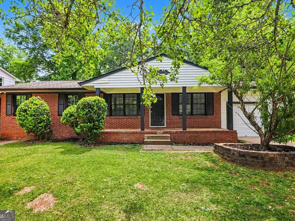 10646 Eagle Dr, Jonesboro, GA 30238