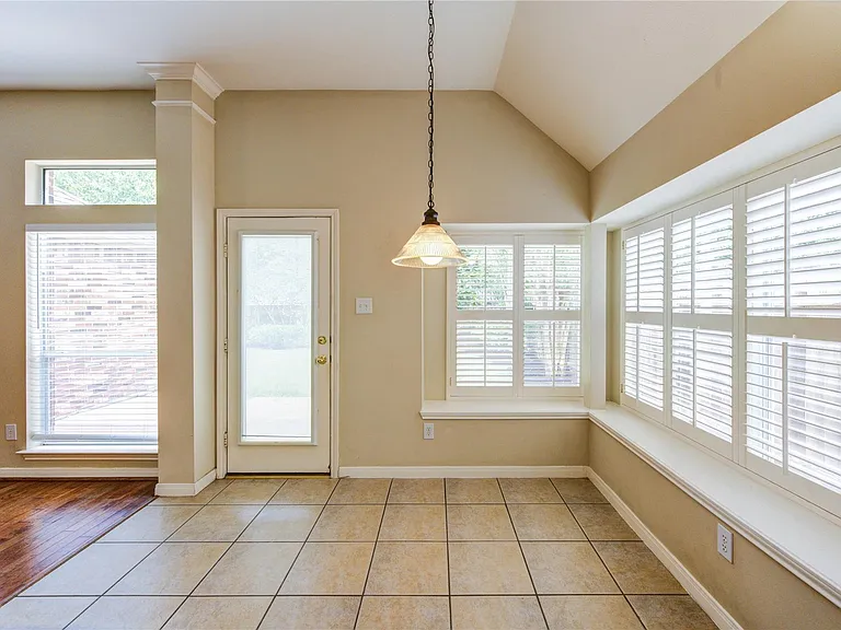 21930 Shady Heath Ln — Photo 22