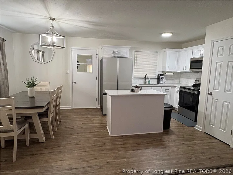 4334 Forestview Dr — Photo 8
