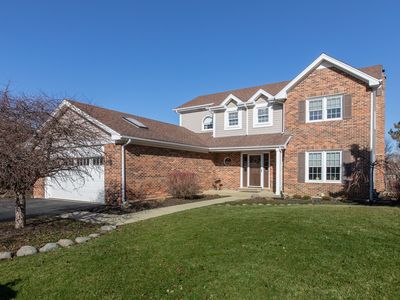 282 Waterford Dr, Lake Zurich, IL, 60047