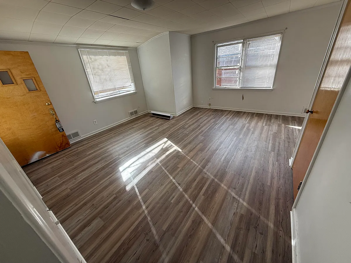 Building Photo - 716 Muir Ave #2