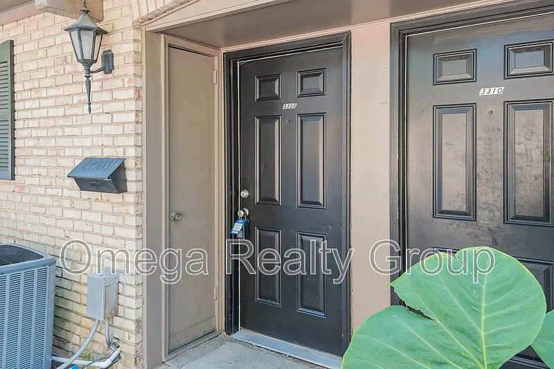 2 bed, 1.5 bath, 1120 sqft, $650 — Photo 2