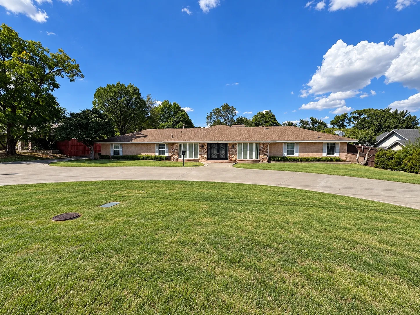 4 bed, 3.5 bath, 3005 sqft, $6,500 — Photo 2