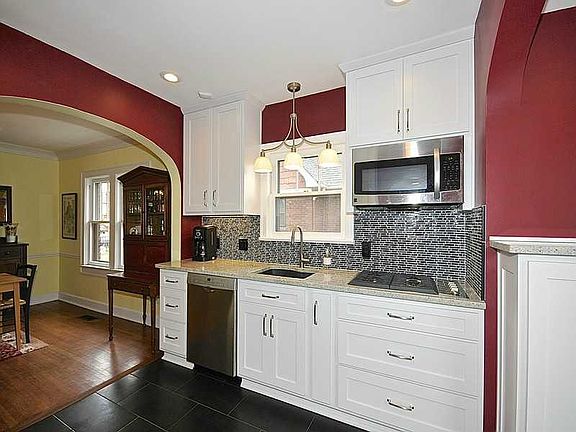 3rd image of 6120 Central Ave
