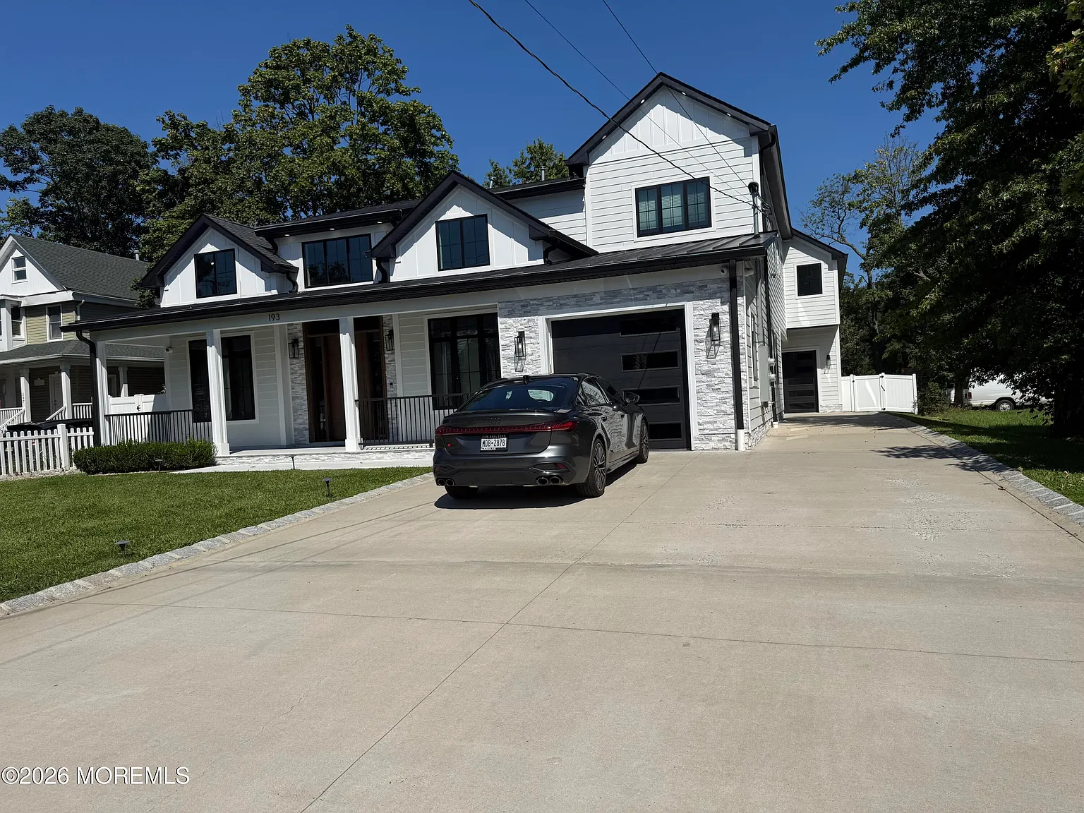 2 bed, 1200 sqft, $3,150 — Photo 2