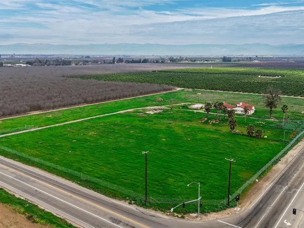 7088 E Jensen Ave, Fresno, CA 93737