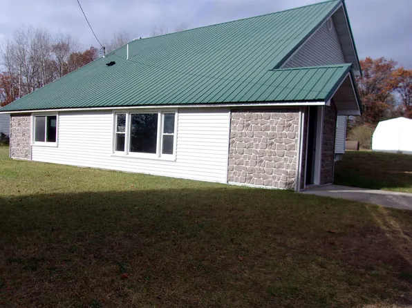 2932 W Ludington Dr, Farwell, MI 48622