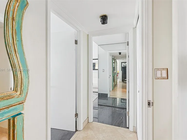 3550 Galt Ocean Dr #501 — Photo 32