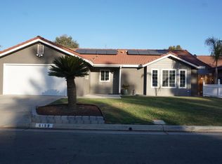 6158 N Lola Ave, Fresno, CA 93722