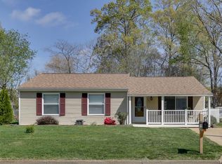 961 Chatsworth Dr, Newport News, VA 23601
