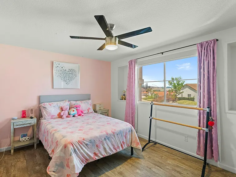 31500 Britton Cir — Photo 18