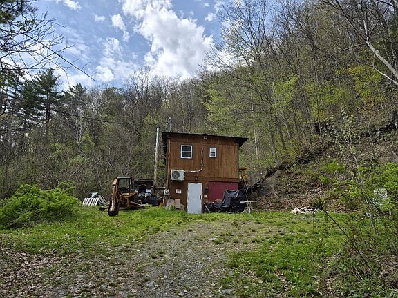 2nd image of 319 River S Road