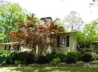4 Stoney Brook Ct, Little Rock, AR 72227