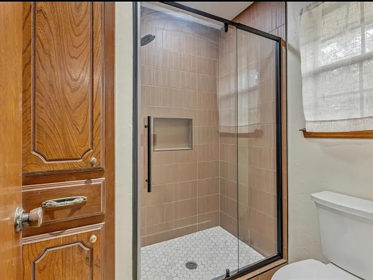 3600 Lea Ct — Photo 8