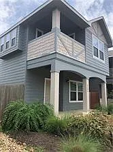 3 bed, 2.5 bath, 1321 sqft, $1,700 — Photo 2