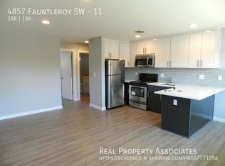 4857 Fauntleroy Way SW APT 11, Seattle, WA 98116