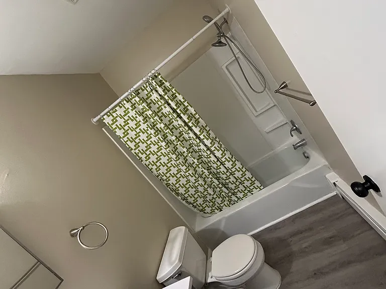 Full bathroom