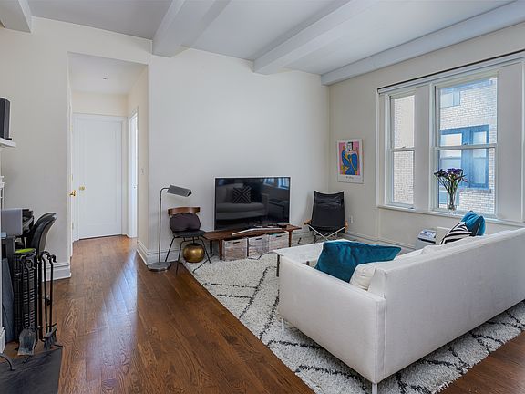 3rd image of 25 5th Ave APT 9H