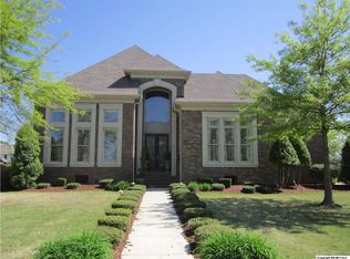 2907 Oakleigh Ln SE, Owens Cross Roads, AL 35763